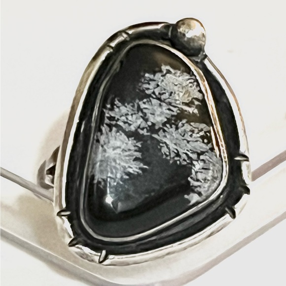 Signed - Bernice Bonnie Navajo Vintage Sterling Silver Obsidian Ring